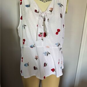 Buffalo David Bitton Strawberry Red White Tie Front Tank Top Ptp 21” lenght 23”